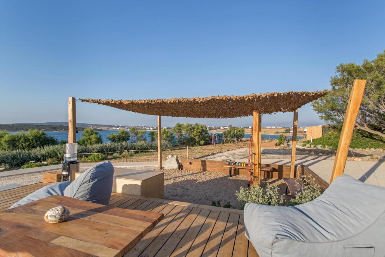 Paros Comfy Suites ナウサ エクステリア 写真