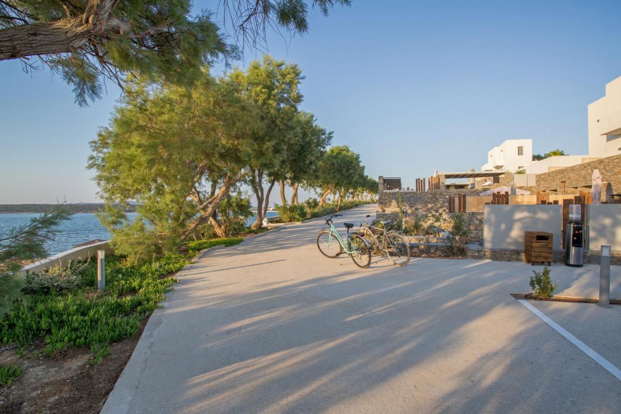 Paros Comfy Suites ナウサ エクステリア 写真