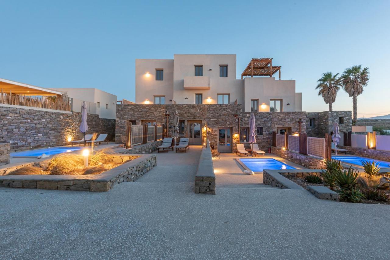 Paros Comfy Suites ナウサ エクステリア 写真