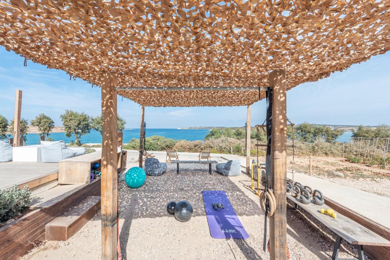 Paros Comfy Suites ナウサ エクステリア 写真
