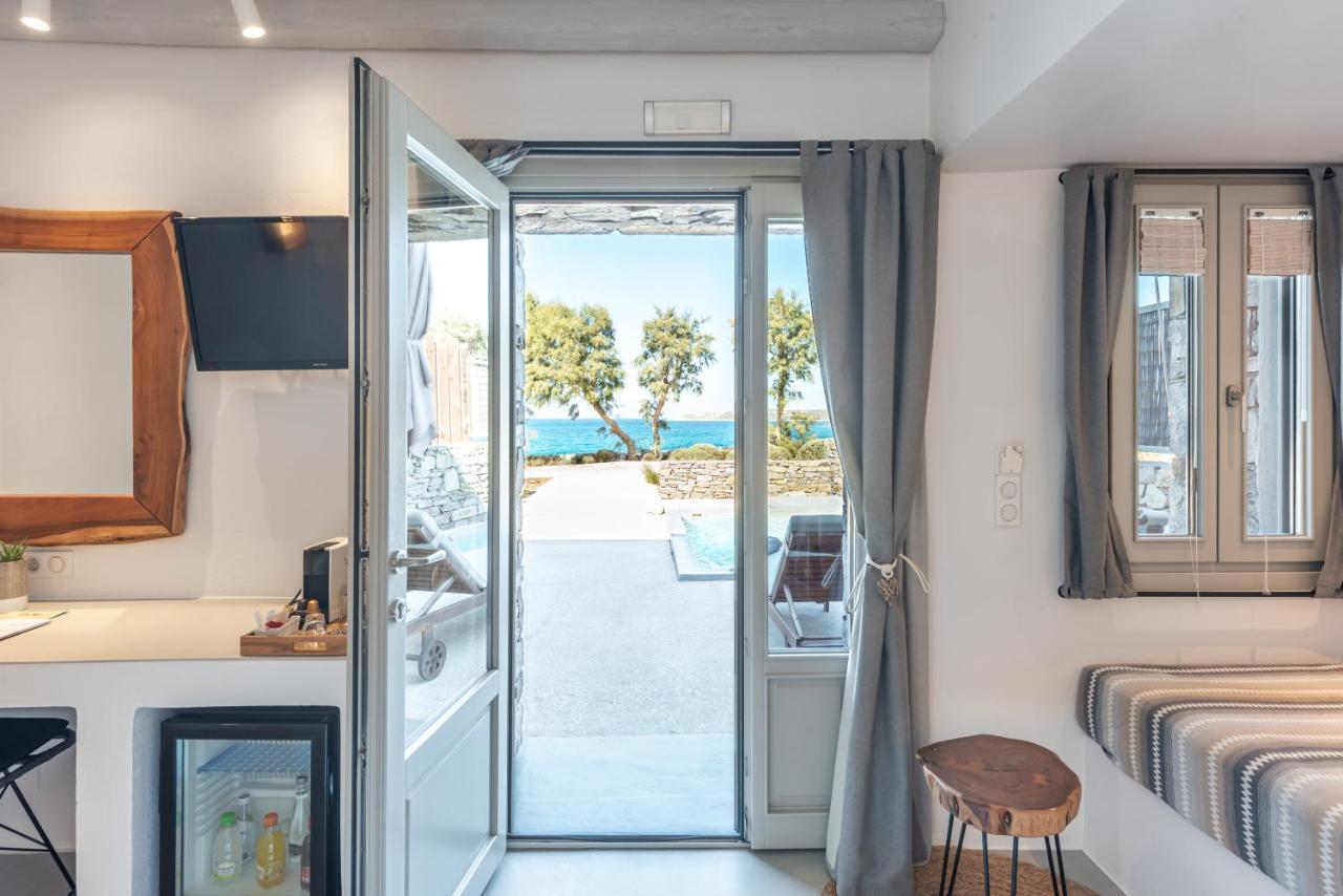 Paros Comfy Suites ナウサ エクステリア 写真