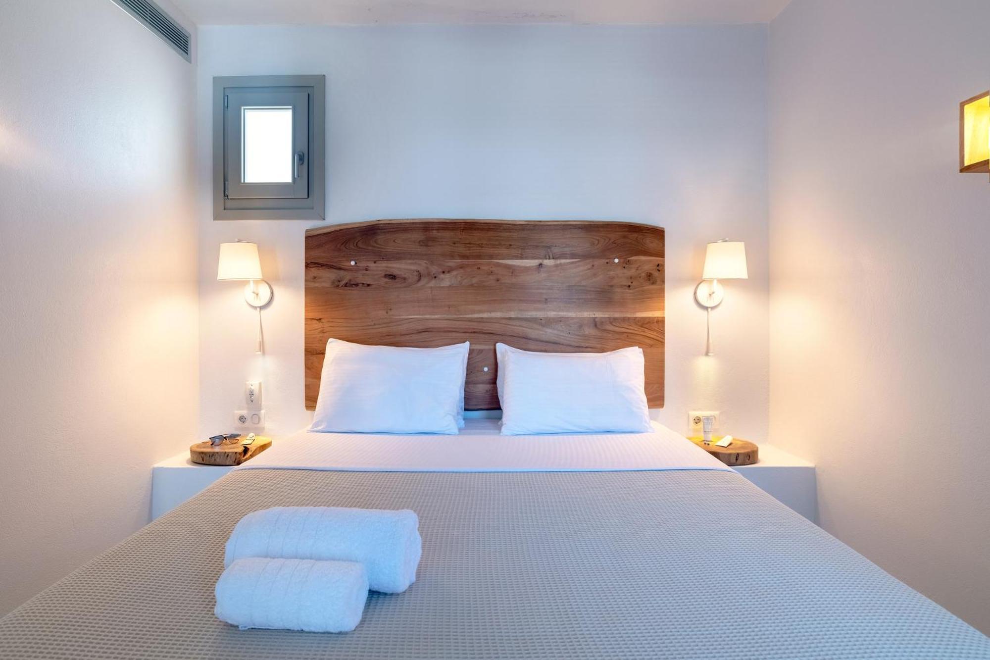 Paros Comfy Suites ナウサ エクステリア 写真
