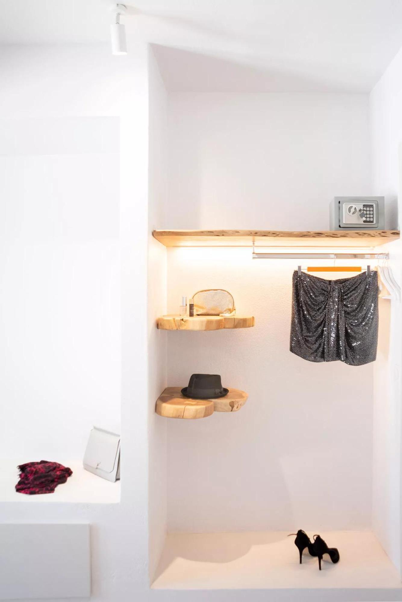 Paros Comfy Suites ナウサ エクステリア 写真