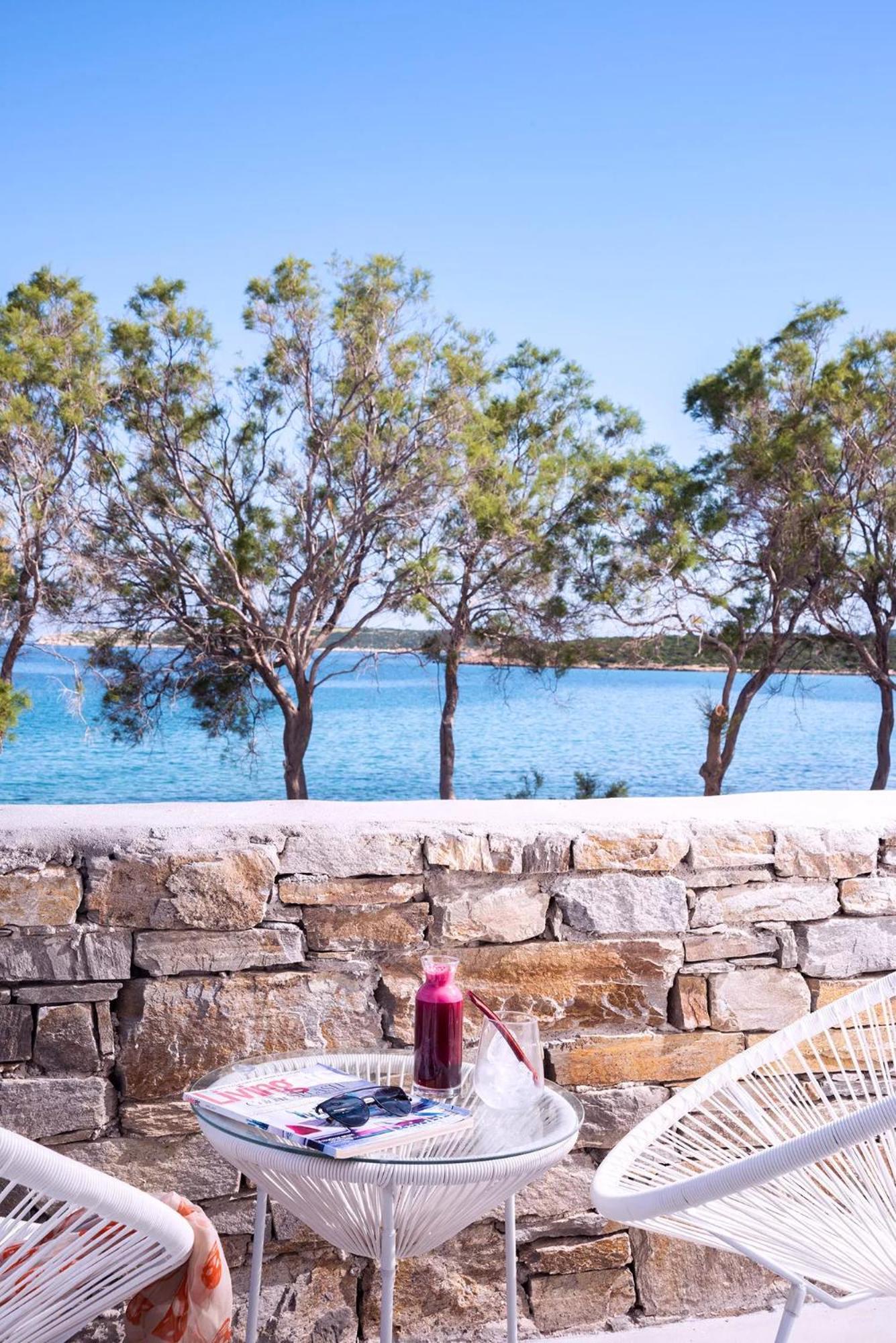Paros Comfy Suites ナウサ エクステリア 写真