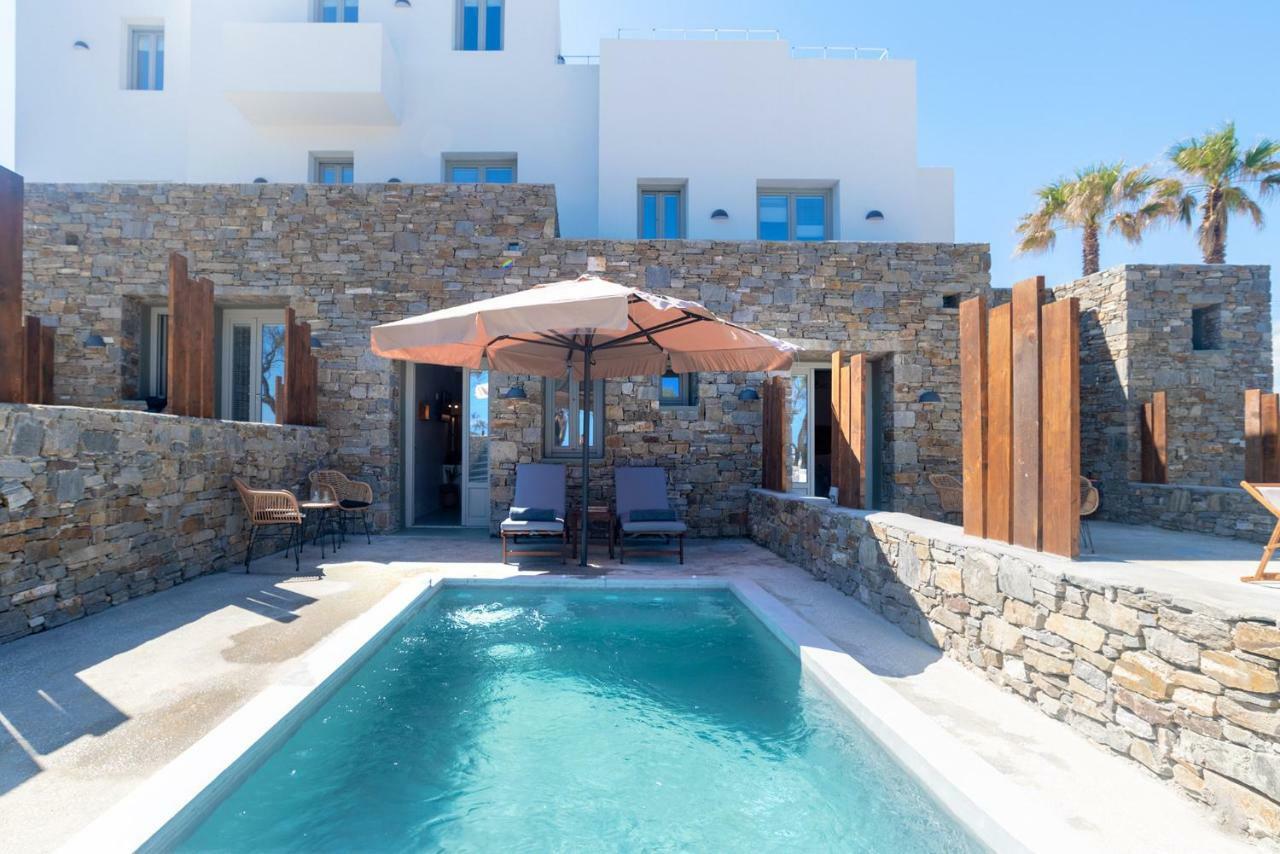 Paros Comfy Suites ナウサ エクステリア 写真
