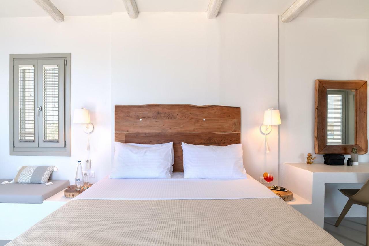 Paros Comfy Suites ナウサ エクステリア 写真