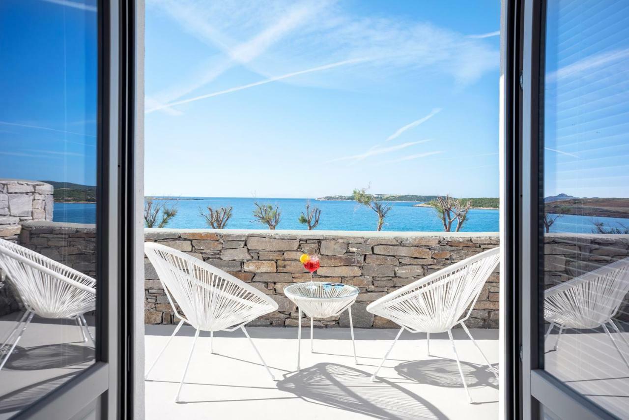 Paros Comfy Suites ナウサ エクステリア 写真