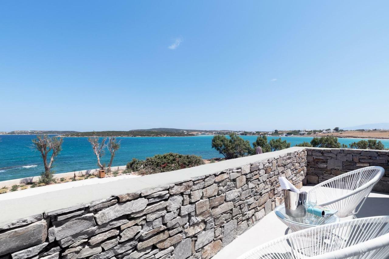 Paros Comfy Suites ナウサ エクステリア 写真